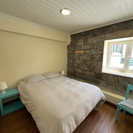 بيت شباب Lazareto 148 *