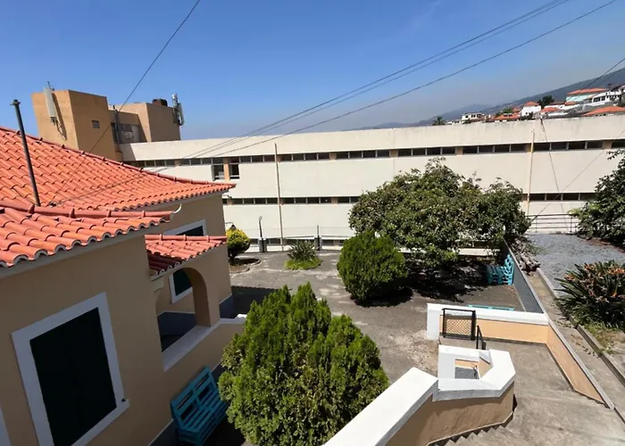 Lazareto 148 אכסניה *