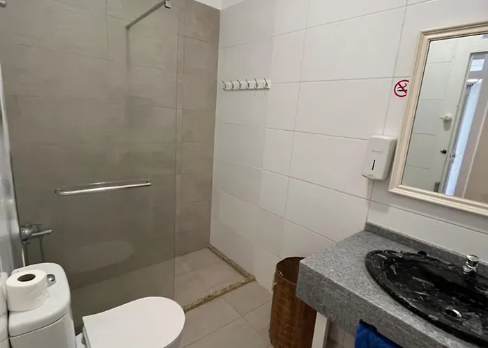 אכסניה Lazareto 148 *